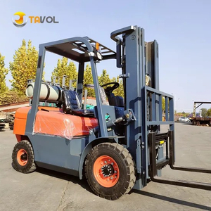 4ton LPG رافعة شوكية محرك نيسان للبيع