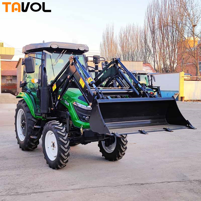Poljoprivredni traktor 70KS sa prednjim utovarivačem | Prodajem višenamjenski poljoprivredni traktor