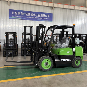 Chariot &eacute;l&eacute;vateur GPL Tavol 3 tonnes 