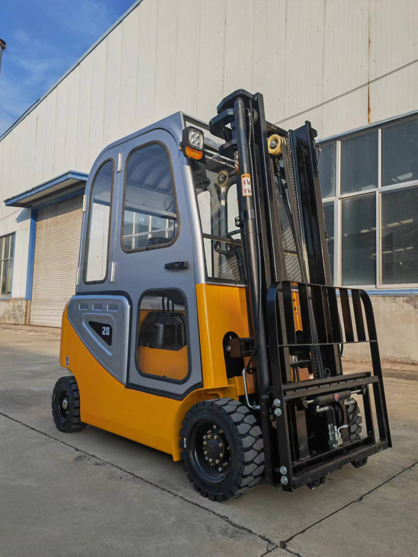 Carretilla elevadora el&eacute;ctrica 1,5 T a la venta